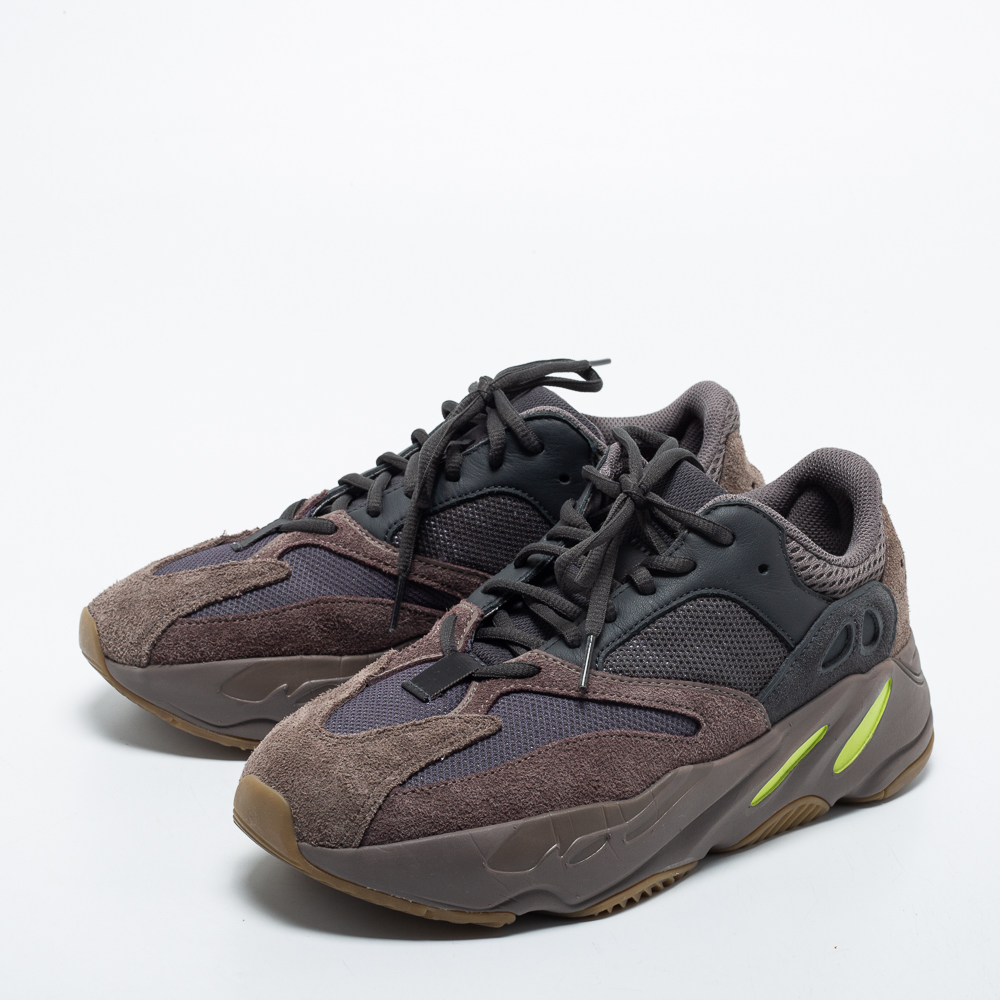 

Yeezy x Adidas Multicolor Suede and Mesh Boost 700 Mauve Sneakers 41 2/3