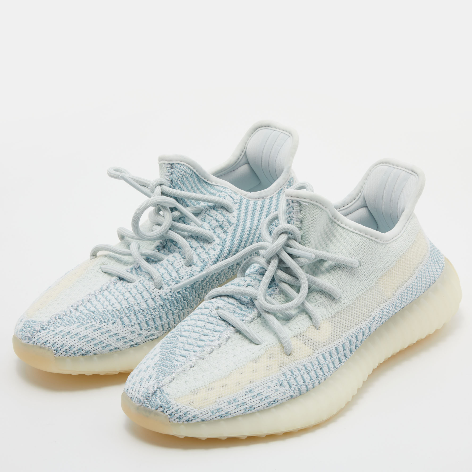 

Yeezy x Adidas Blue/White Knit Fabric Boost 350 V2 'Cloud White' Sneakers Size 39 1/3