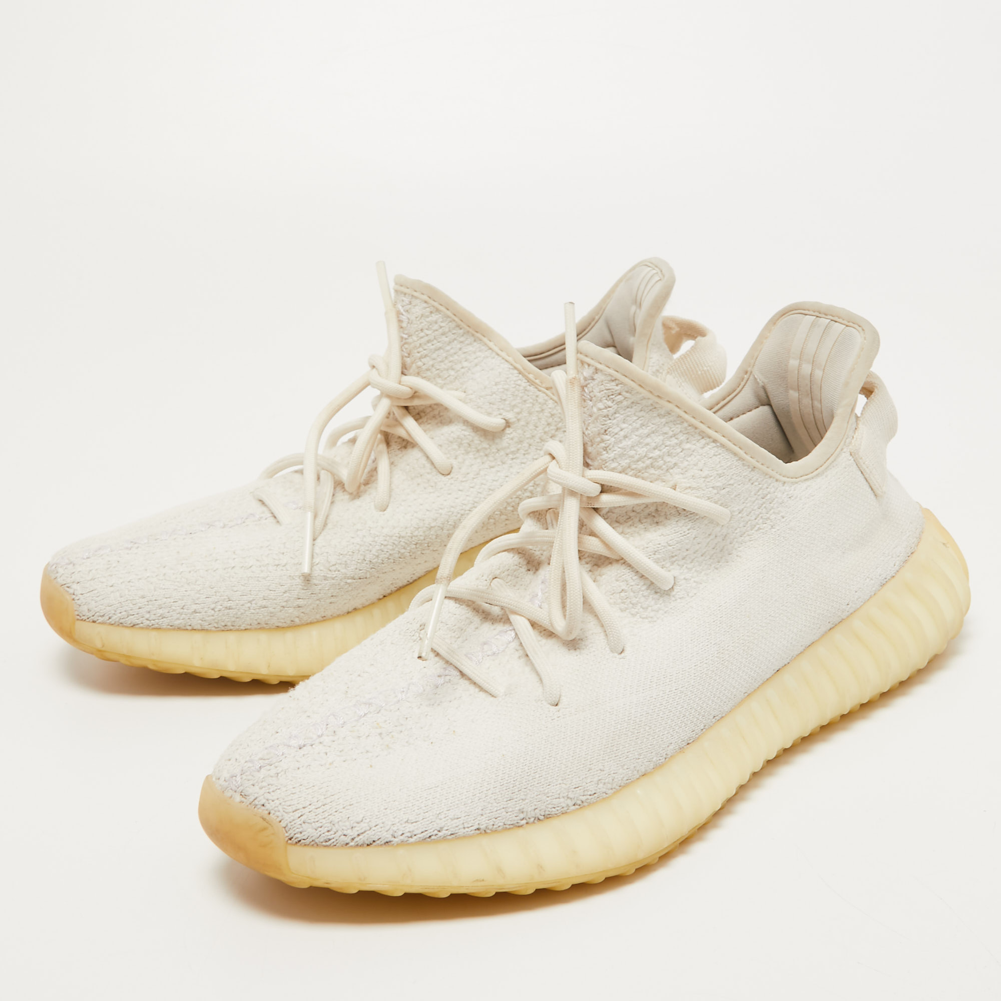 

Yeezy x Adidas White Knit Fabric 350 V2 Triple White Sneakers Size