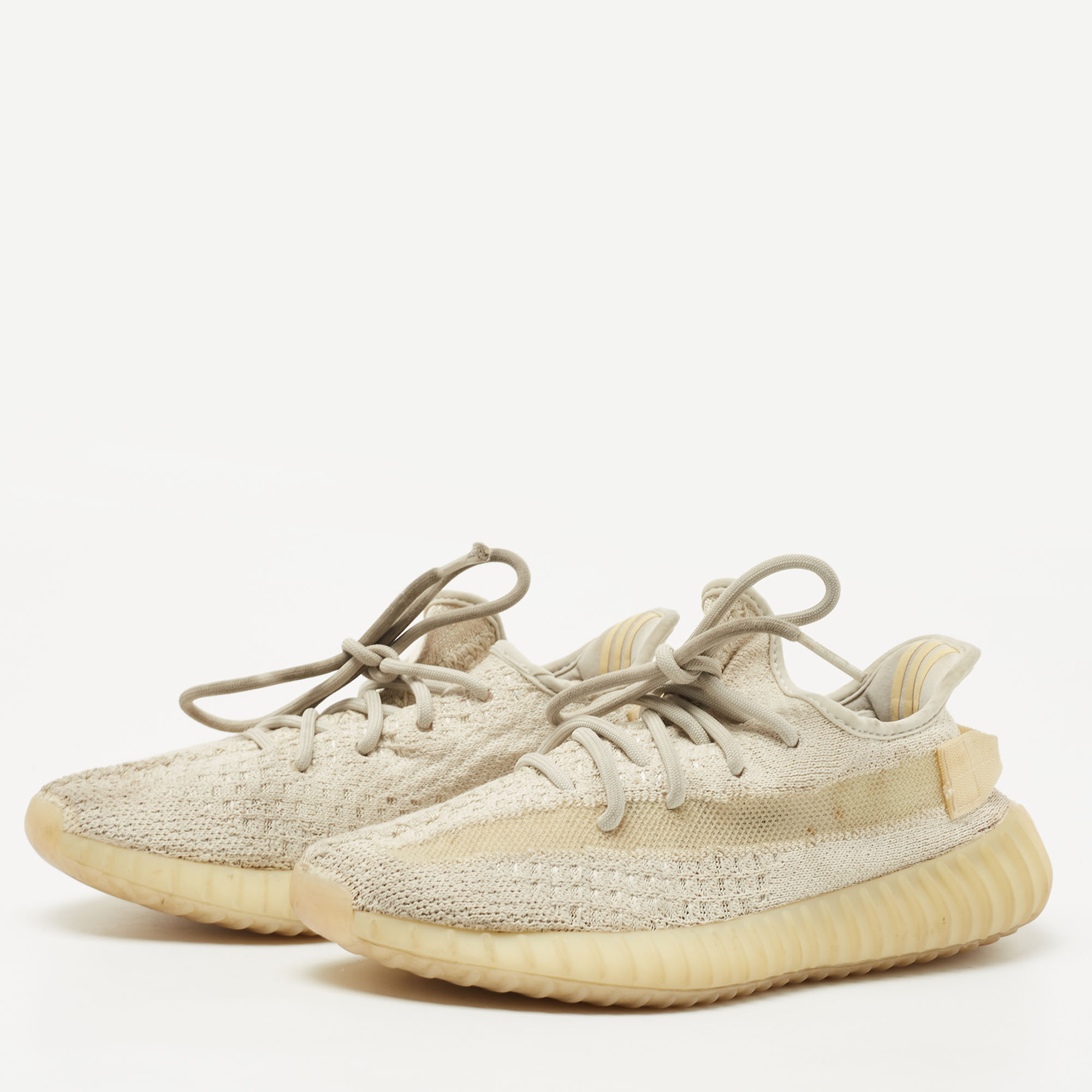 

Yeezy x Adidas White Knit Fabric Boost 350 V2 Light Sneakers Size  1/3