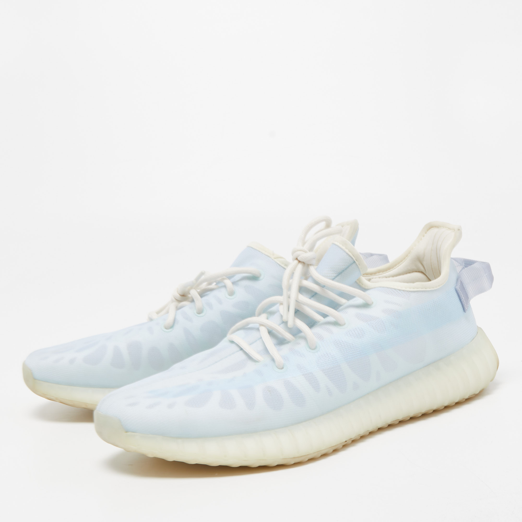 

Yeezy x Adidas Light Blue Mesh Boost 350 V2 Mono Ice Sneakers Size 46 2/3