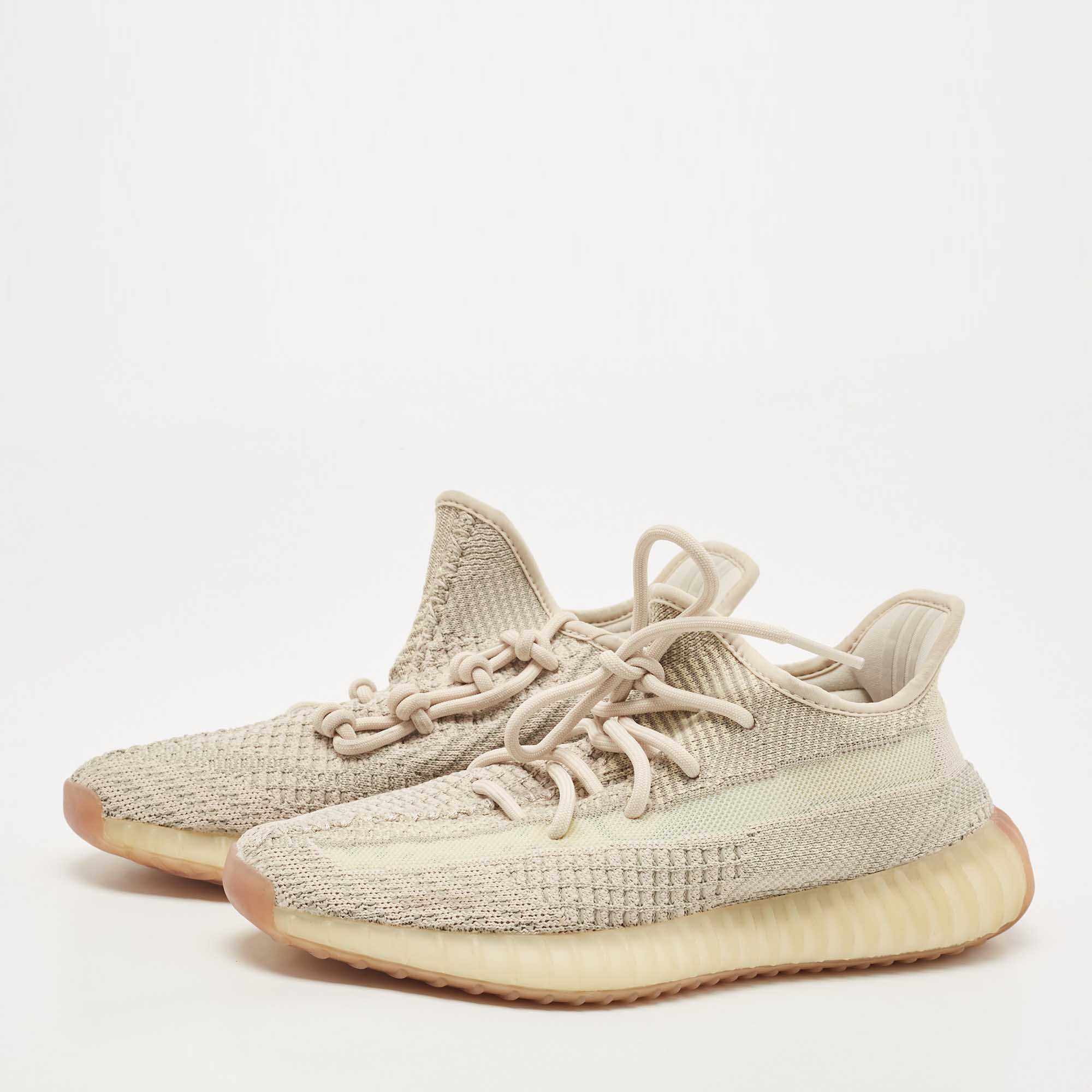 

Yeezy x Adidas Two Tone Knit Fabric Boost 350 V2 Citrin Sneakers Size  1/3, Beige