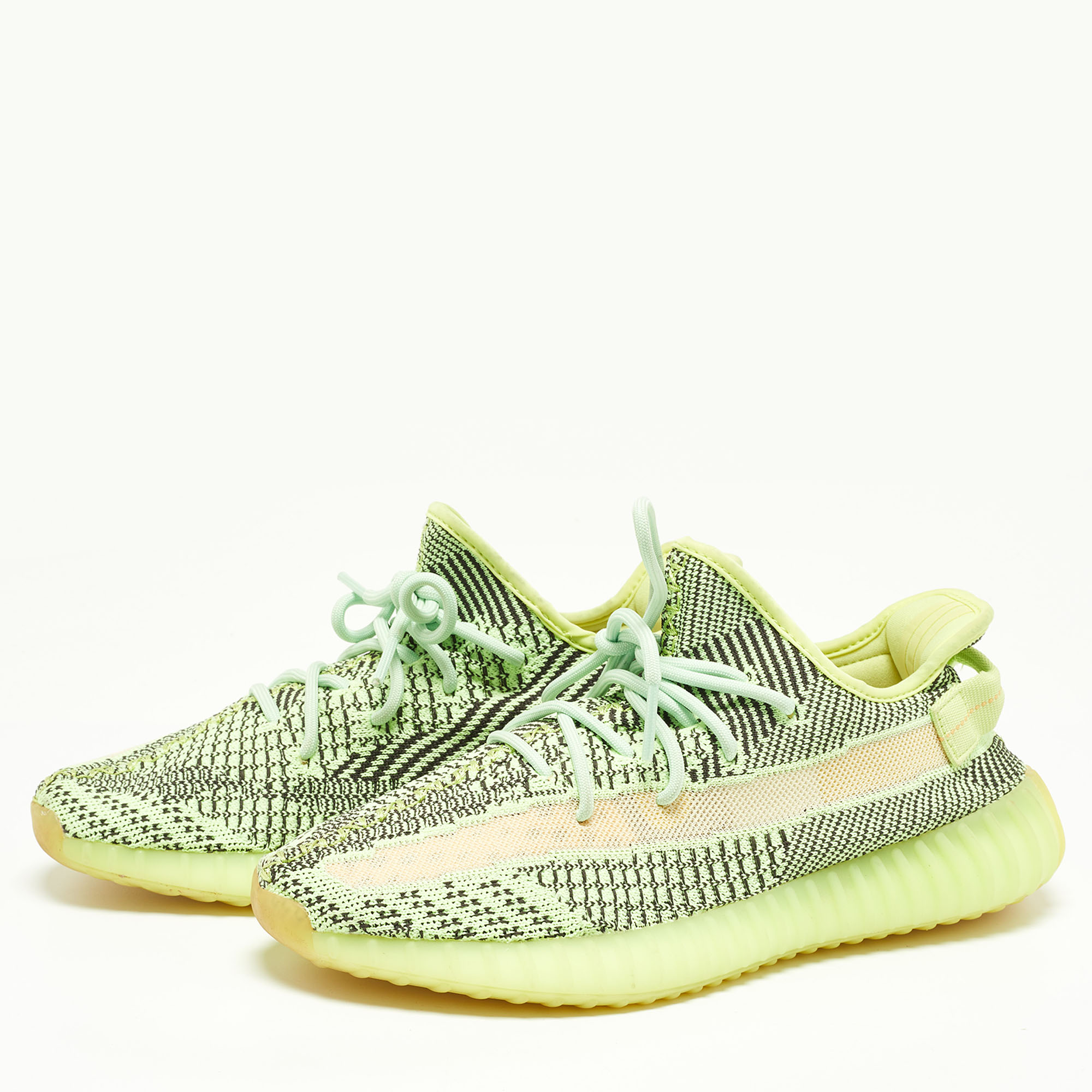 

Yeezy x Adidas Green Knit Fabric Boost 350 V2 Yeezreel Sneakers Size  1/3