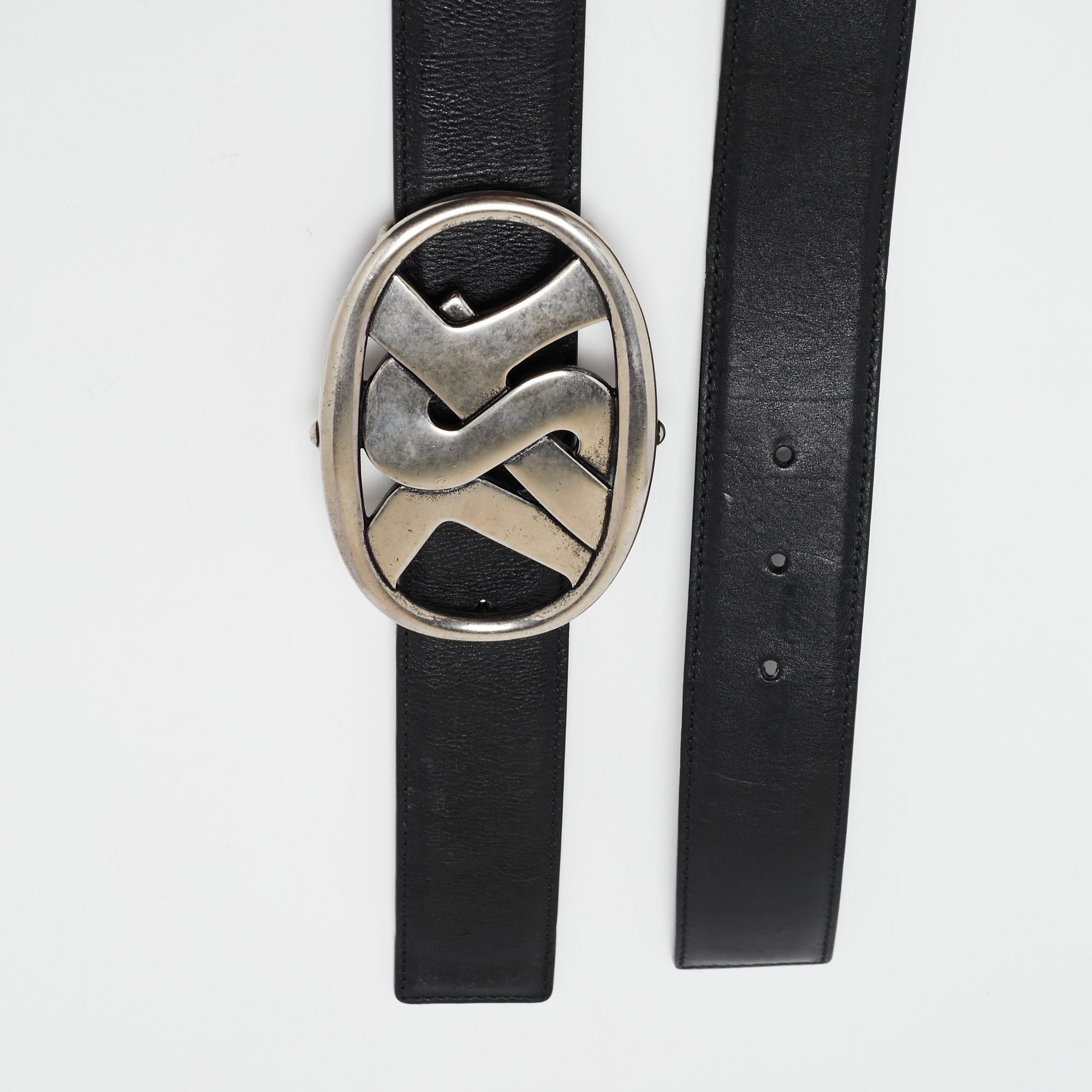 

Yves Saint Laurent Black Leather Logo Buckle Belt