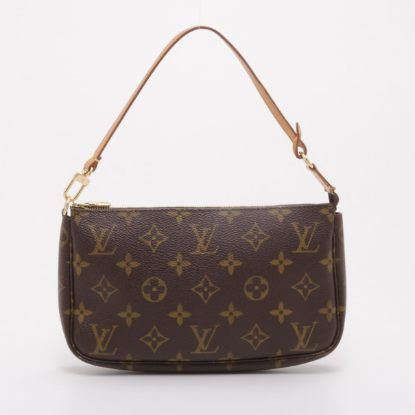 مملوكة مسبقًا Louis Vuitton Monogram Pochette Accessories Shoulder Bag