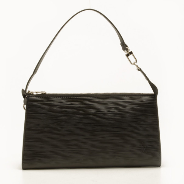 Louis Vuitton Pochette Accessoire Epi Black Louis Vuitton | The Luxury ...