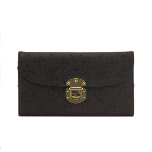مملوكة مسبقًا Louis Vuitton Amelia Mahina Wallet