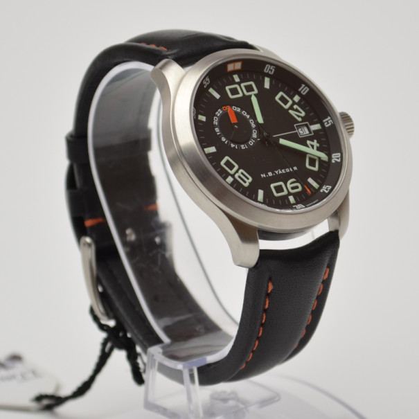 NB Yäeger Lima Black Mens Wristwatch