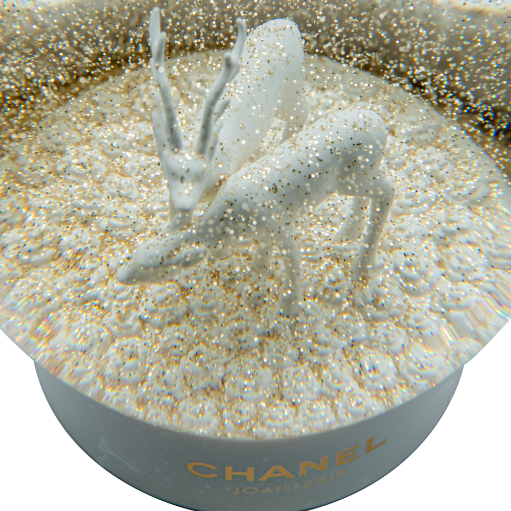 

Chanel Glass Snowball, White