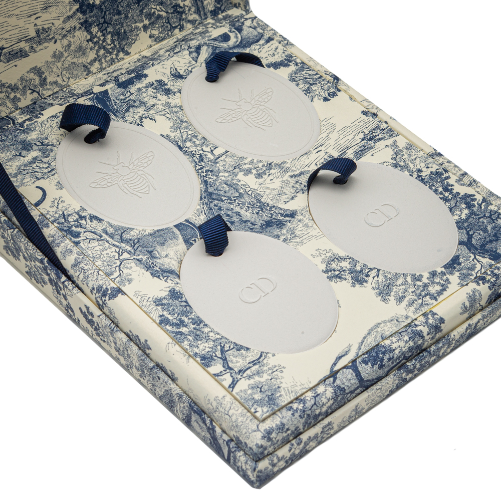 

Dior Decoration Hanging Ceramic Set, White