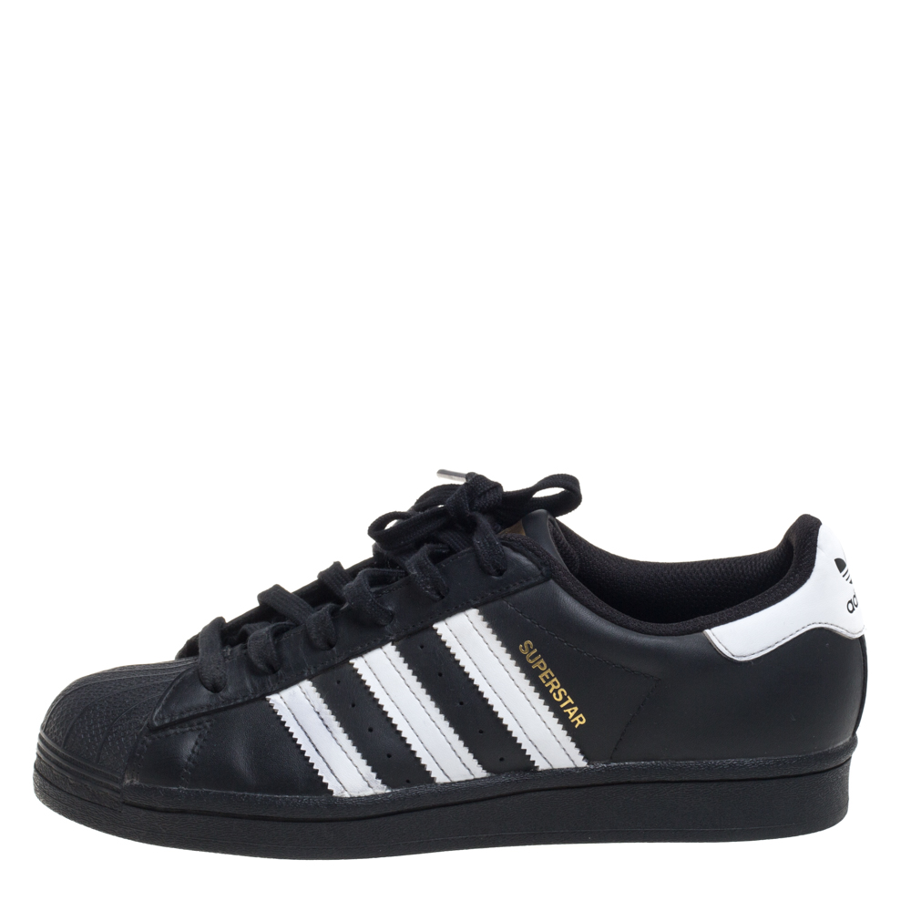 

Adidas Black/White Leather And Rubber Superstar Low Top Sneakers Size  1/3