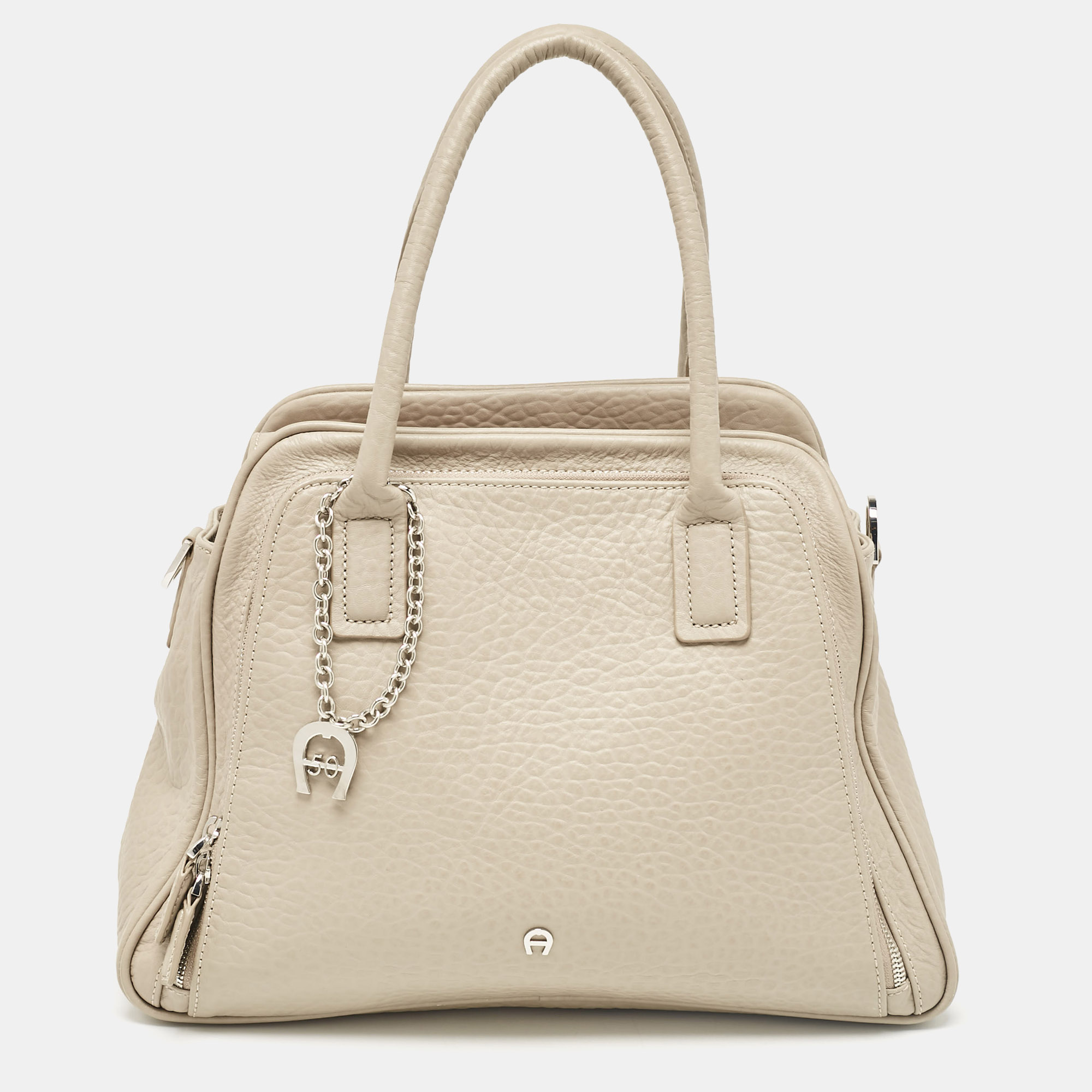 

Aigner Light Beige Leather Double Zip Satchel