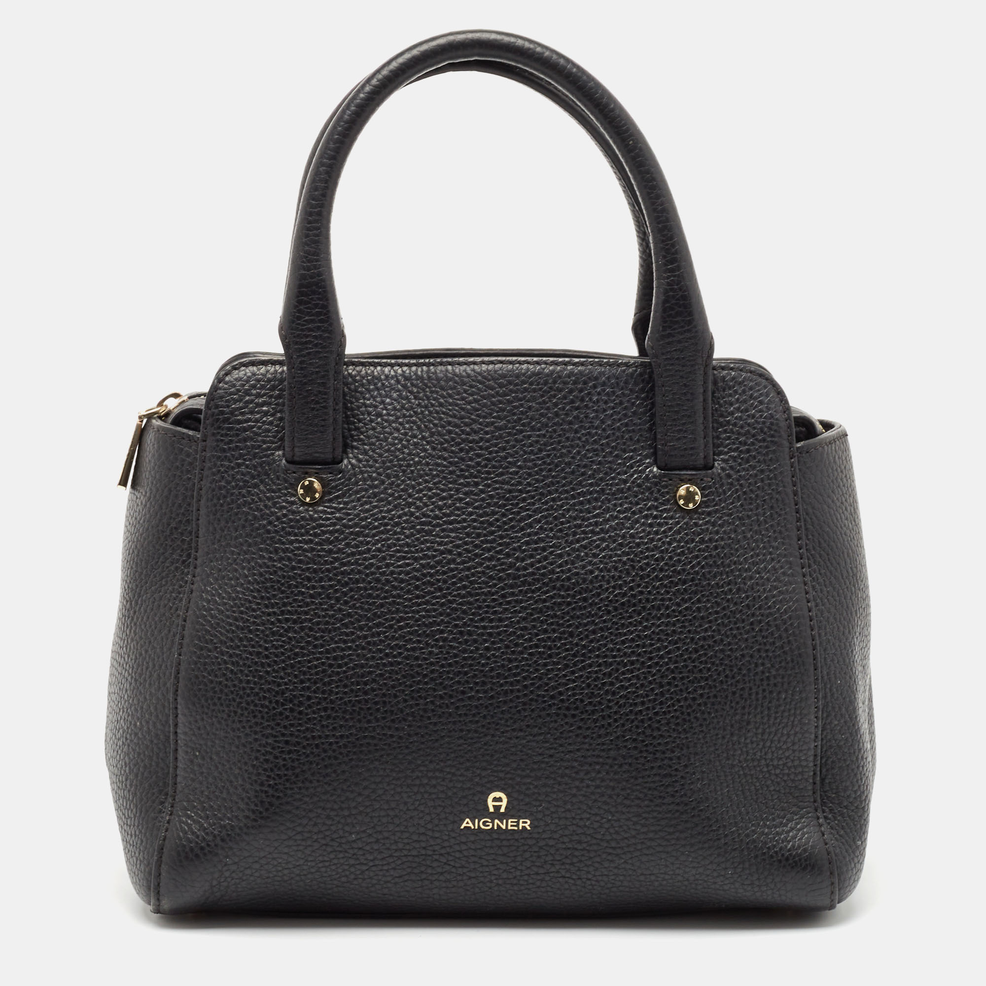 

Aigner Black Grained Leather Cybill Tote