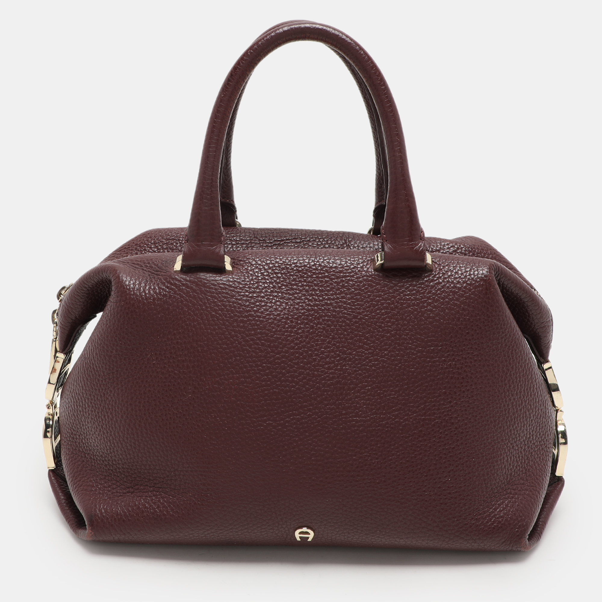 

Aigner Burgundy Leather Dome Satchel