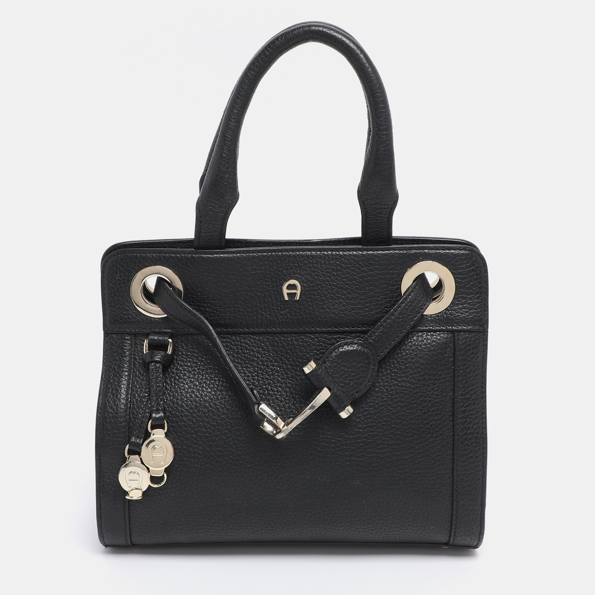 Pre-owned Aigner Black Leather Cavallina Tote