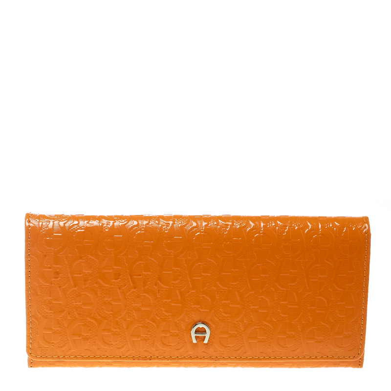 Pre Owned Aigner Orange Signature Patent Leather Continental Wallet