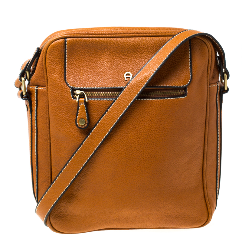 Pre Owned Aigner Tan Leather Crossbody Bag