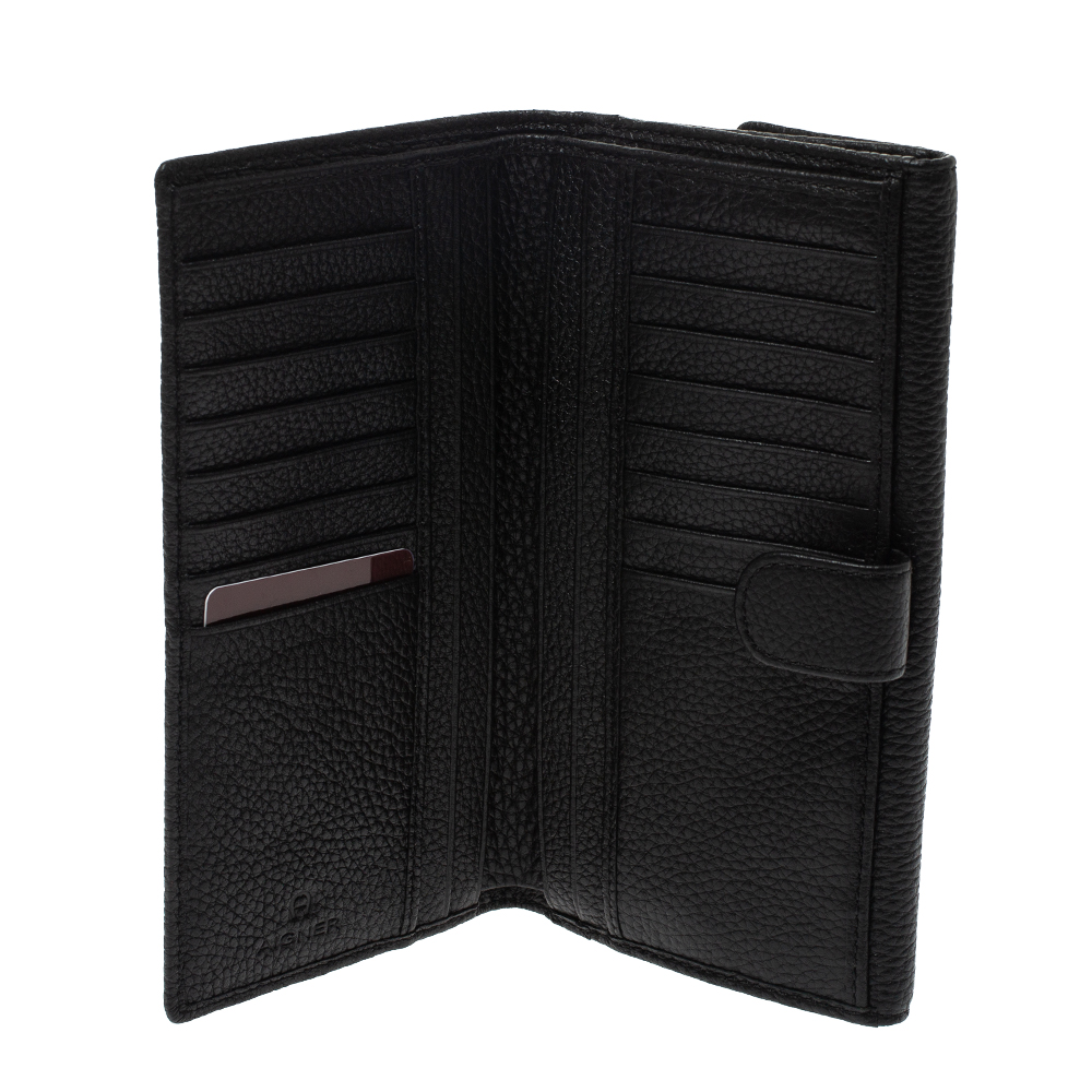 

Aigner Black Leather Flap Continental Wallet