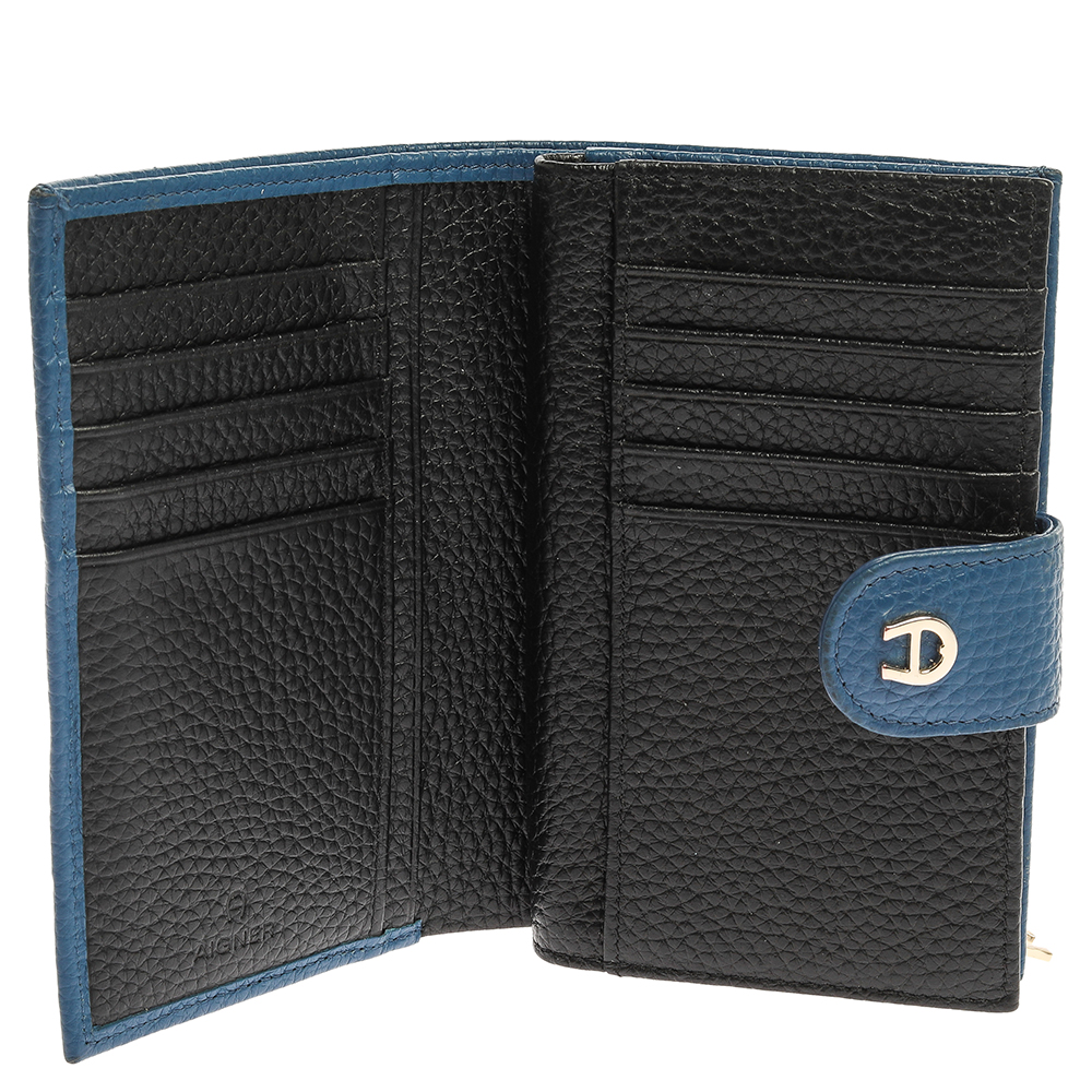 

Aigner Blue Leather Diadora Compact Wallet