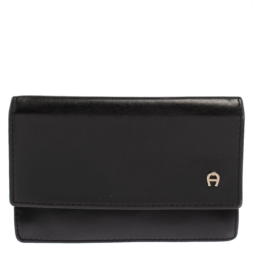 Pre-owned Aigner Black Leather Card Holder
