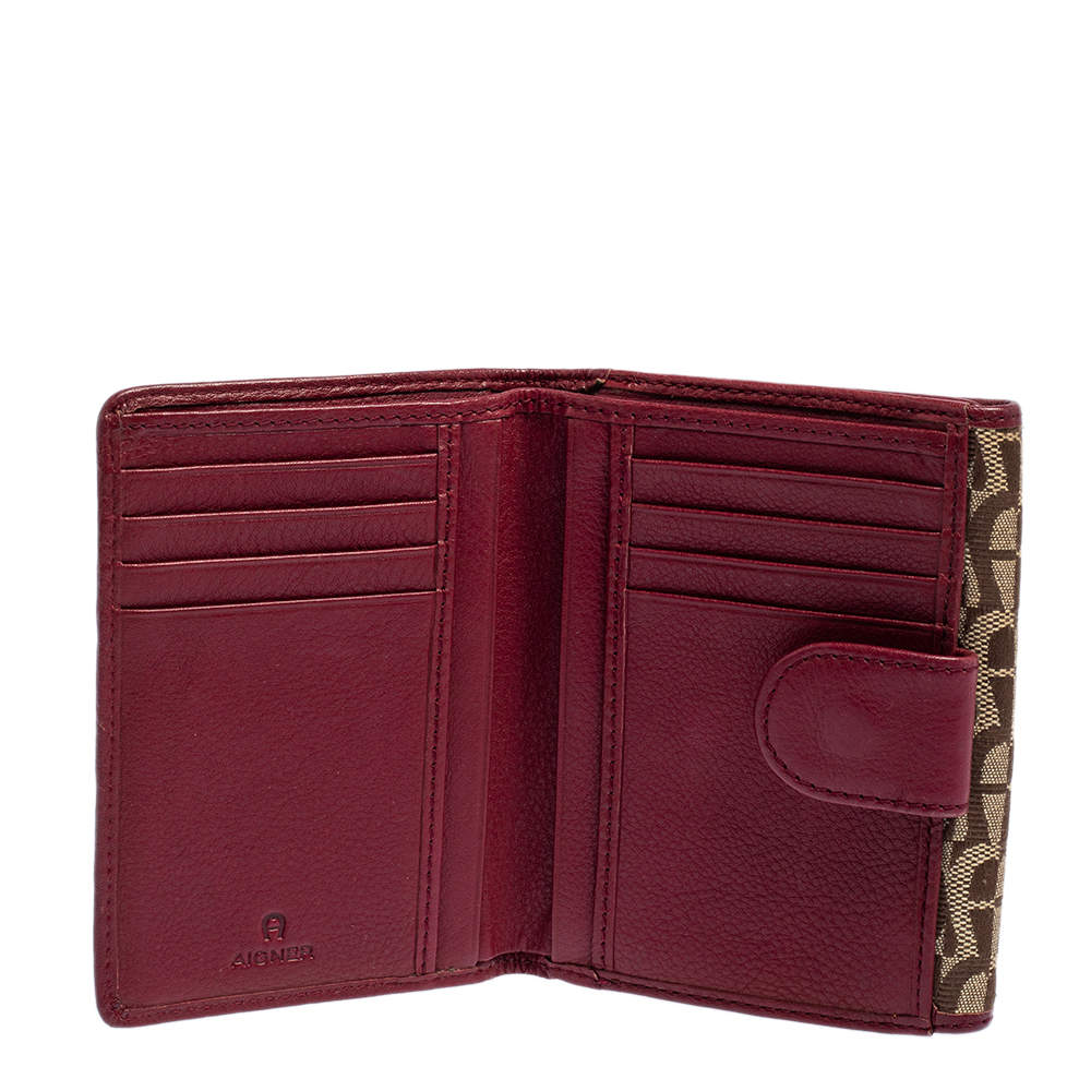 

Aigner Brown/Burgundy Signature Canvas and Leather Trifold Wallet, Beige