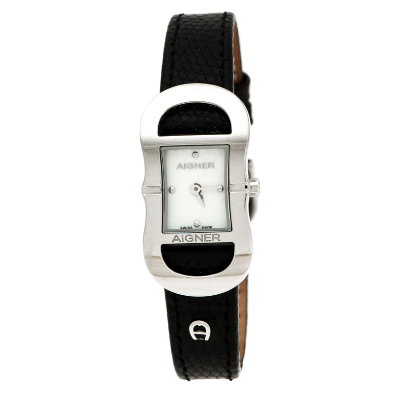 Pre Owned Aigner Mother of Pearl Stainless Steel Cesena A53200 Women's Wristwatch 23 mm