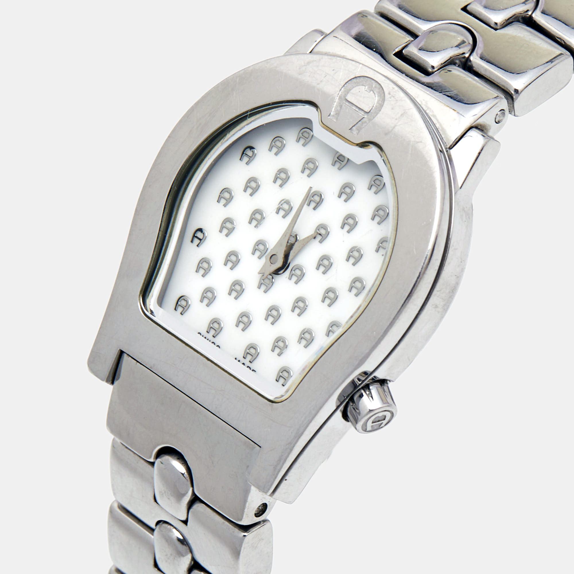 

Aigner White Stainless Steel Ravenna A02200 Women's Wristwatch