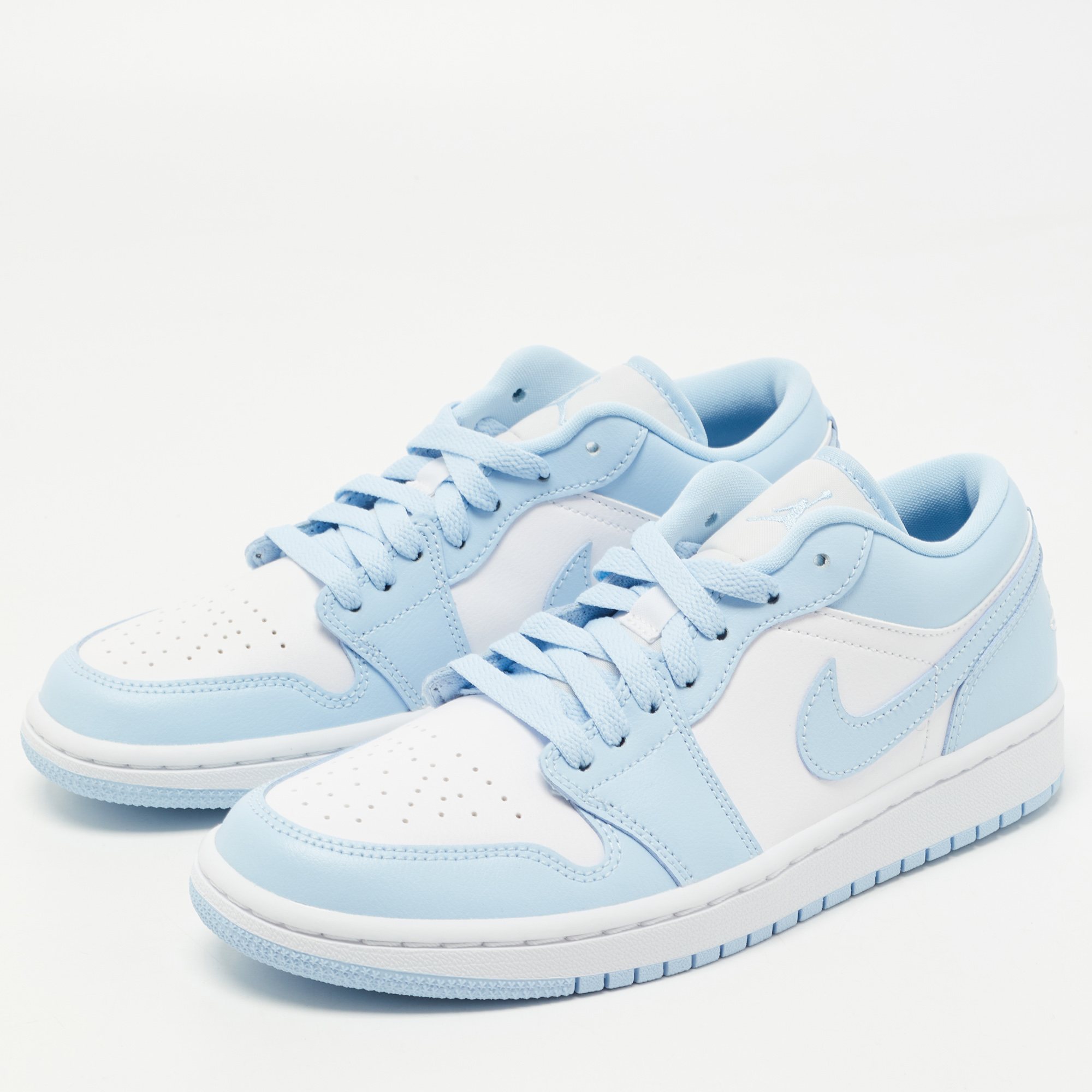 

Air Jordans White/Blue Leather Air Jordan 1 Low Top Sneakers Size