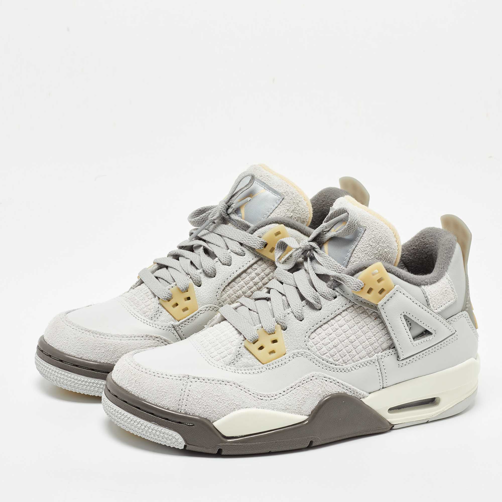 

Air Jordans Grey Leather and Suede Jordan 4 Retro SE Craft Sneakers Size