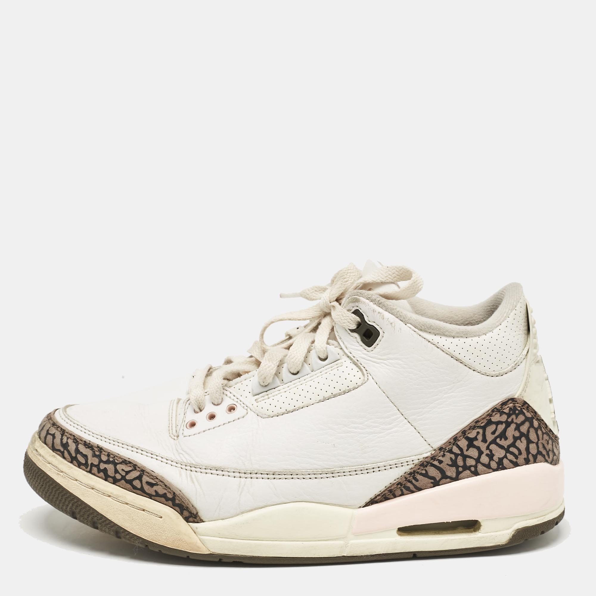 

Air Jordan White Leather Jordan 3 Retro Neapolitan Dark Mocha Sneakers Size 41