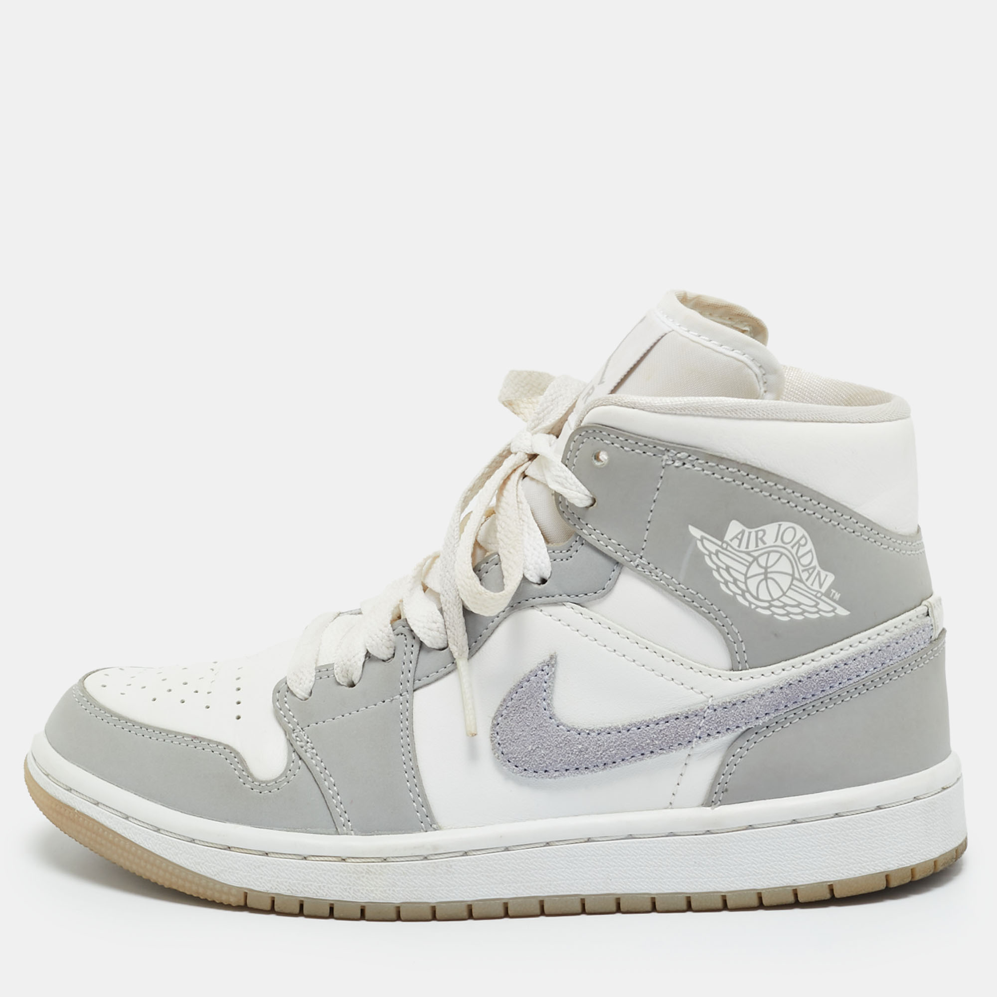 

Air Jordans Multicolor Leather Air Jordan 1 High Top Sneakers Size