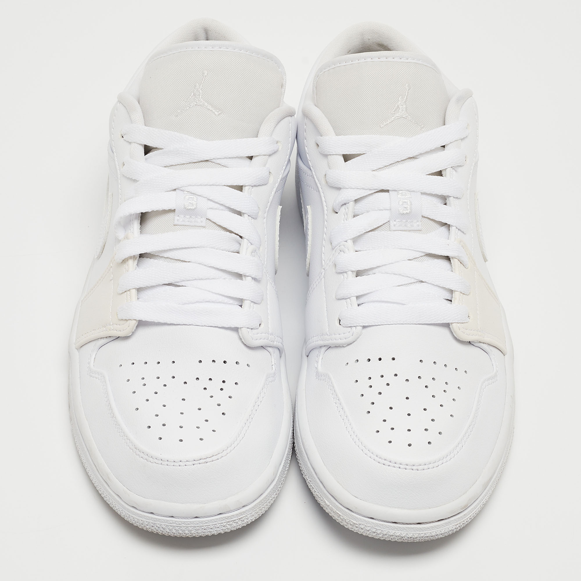 Pre Owned Air Jordans White Leather Jordan 1 Low Sneakers Size 40