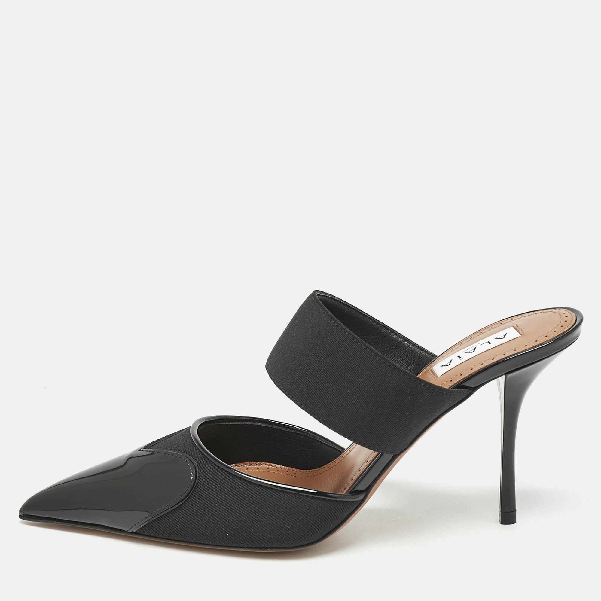 

Alaia Black Patent Leather and Grosgrain Le Coeur Mules Size