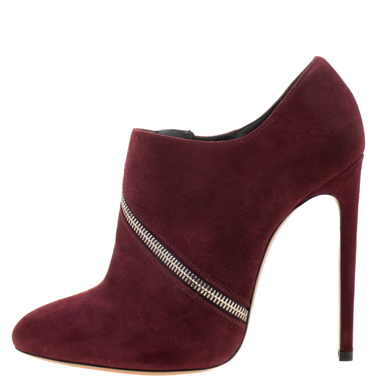 

Alaia Burgundy Suede Spiral Zip Booties Size