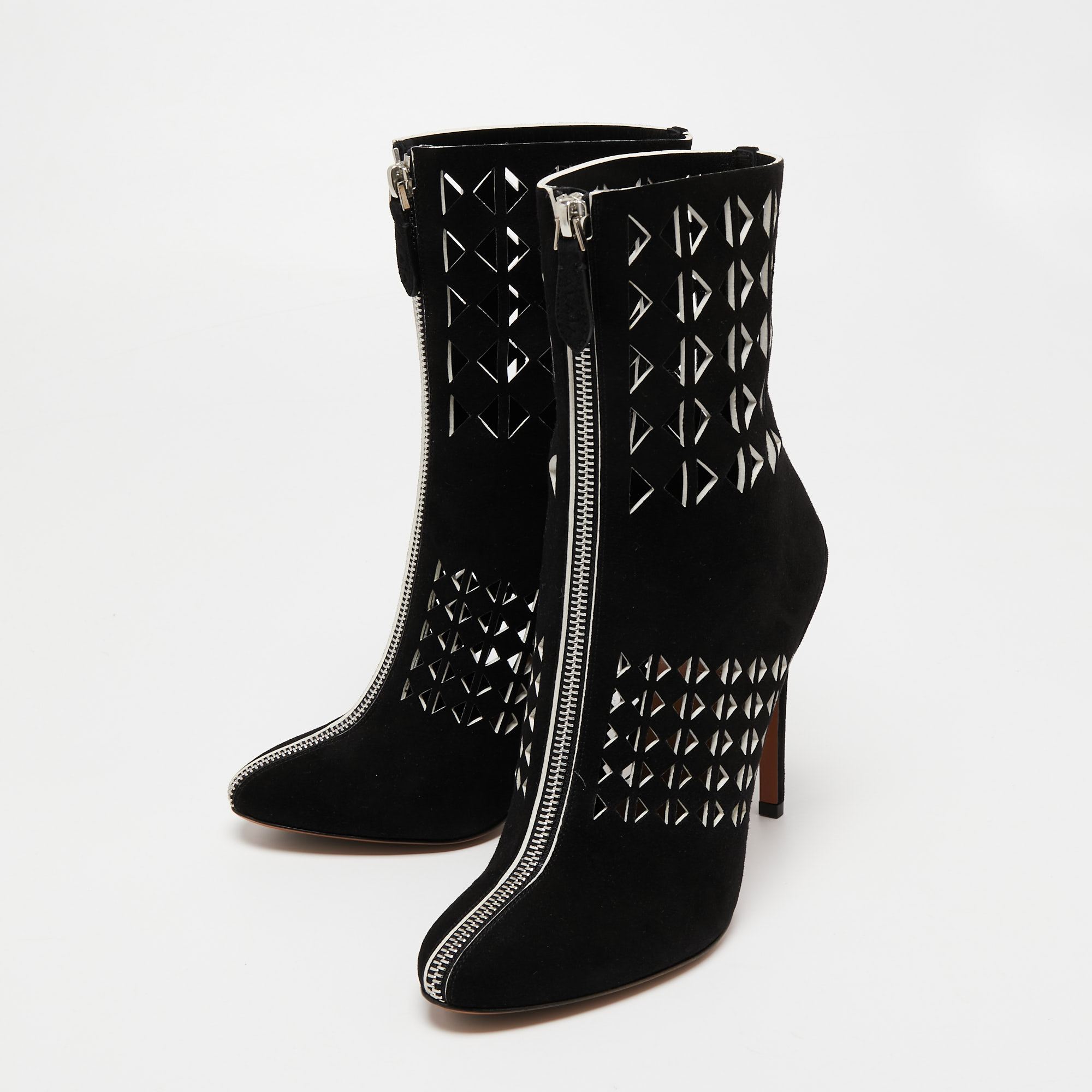 

Alaia Black Suede Cutout Front Zip Ankle Boots Size