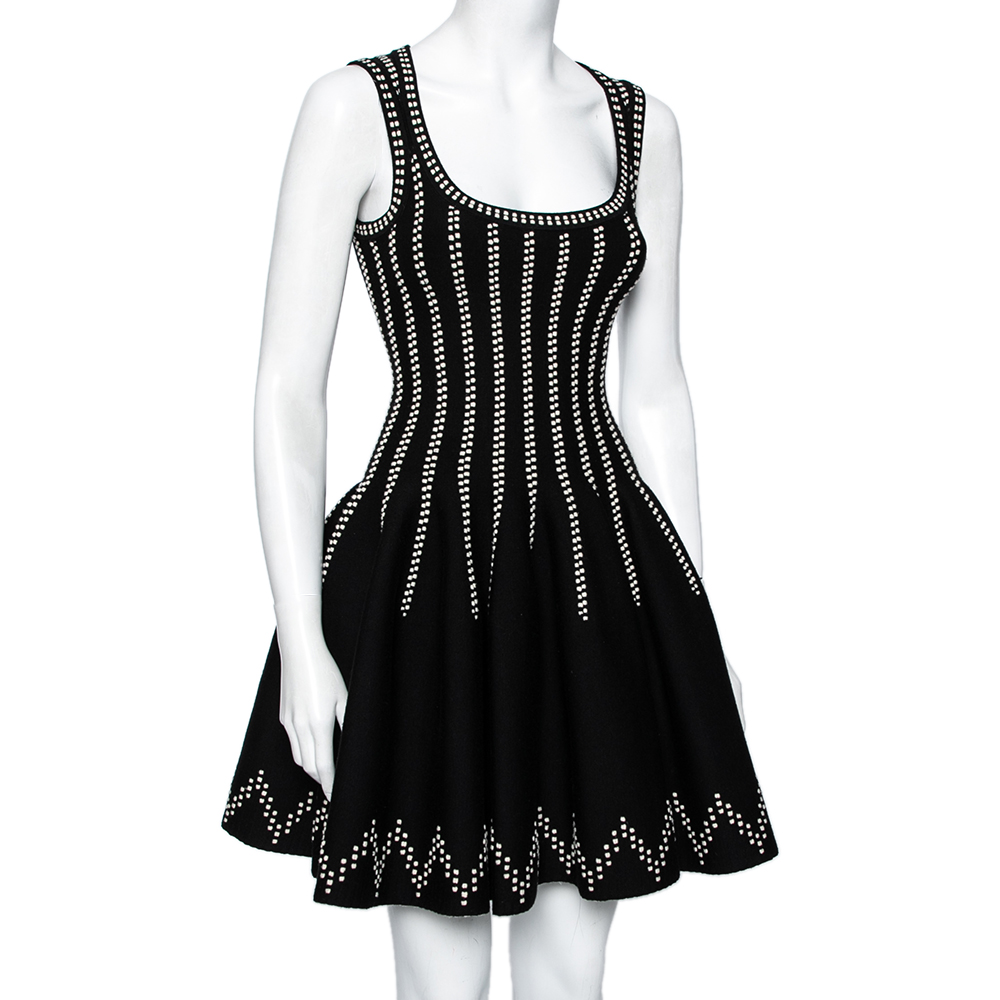 

Alaia Black Wool Dobby Dotted Sleeveless Flared Dress