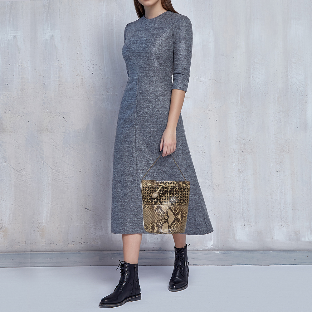 

Alaia Beige/Black Python Drawstring Bucket Bag