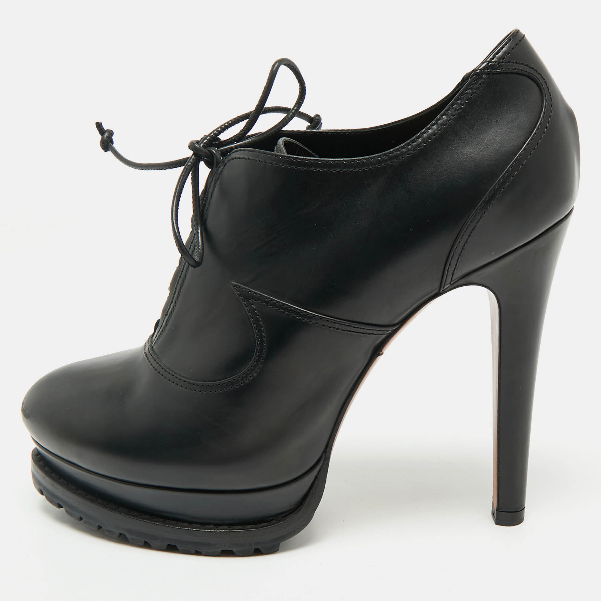

Alaia Black Leather Lace Up Platform Booties Size