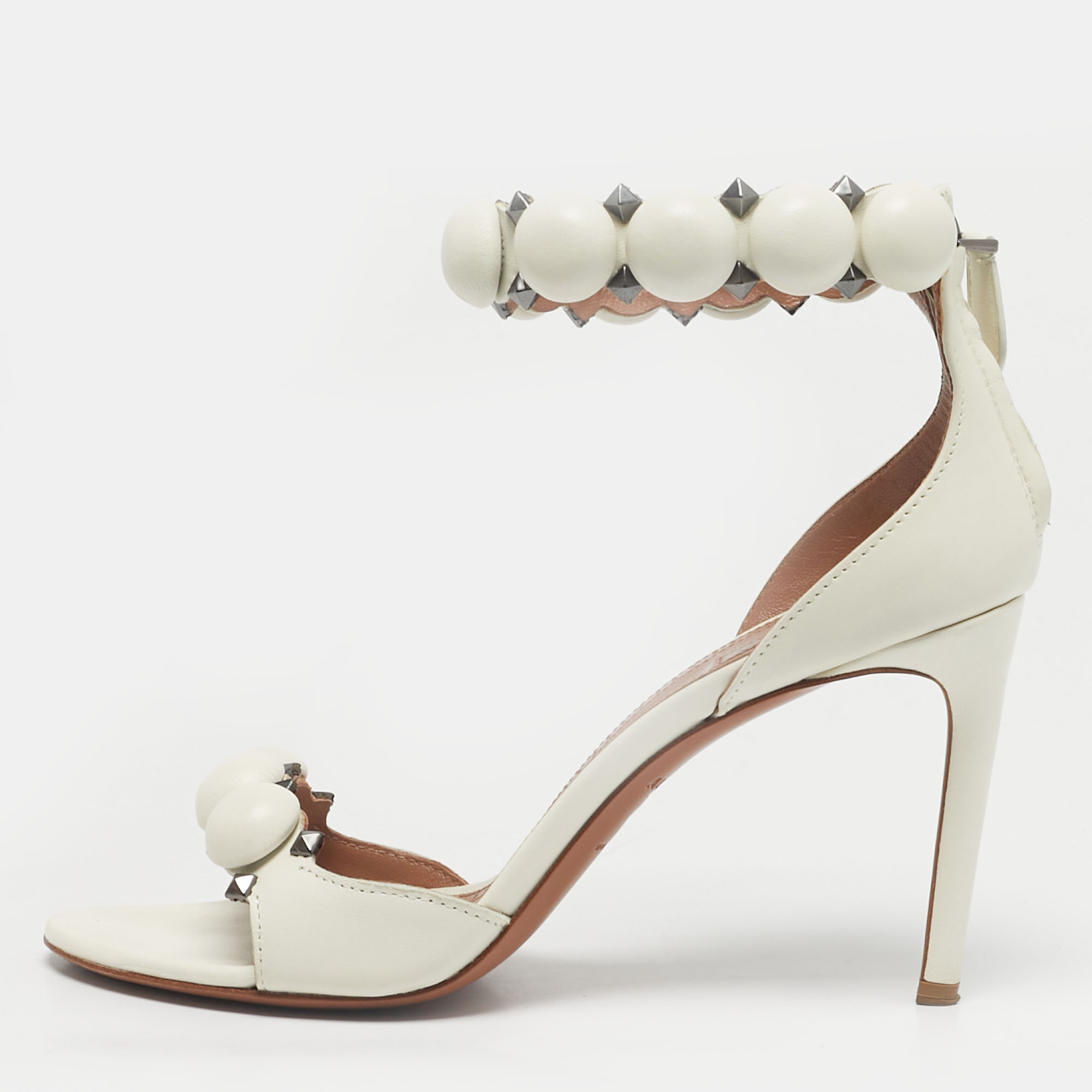 Pre-owned Alaïa Bombe Size 38 Cream Patent Leather Ankle Strap Sandals In White