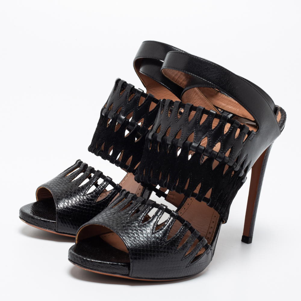 

AlaÏa Black Leather, Suede and Lizard Embossed Cut Out Ankle-Strap Sandals Size