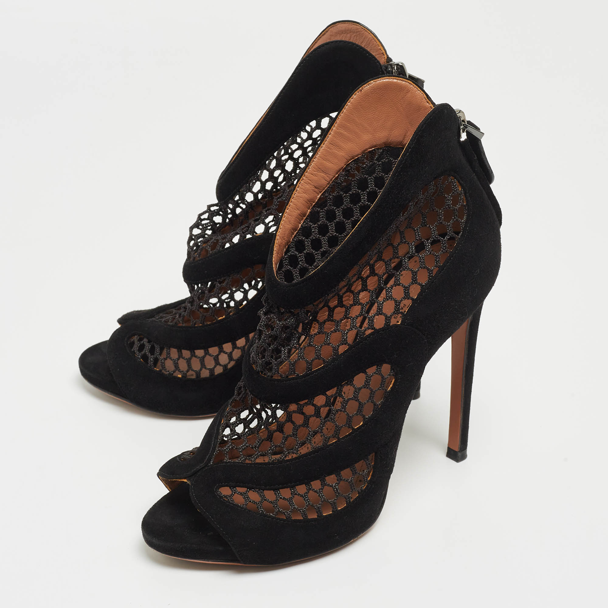 

Alaia Black Suede and Mesh Ankle Boots Size