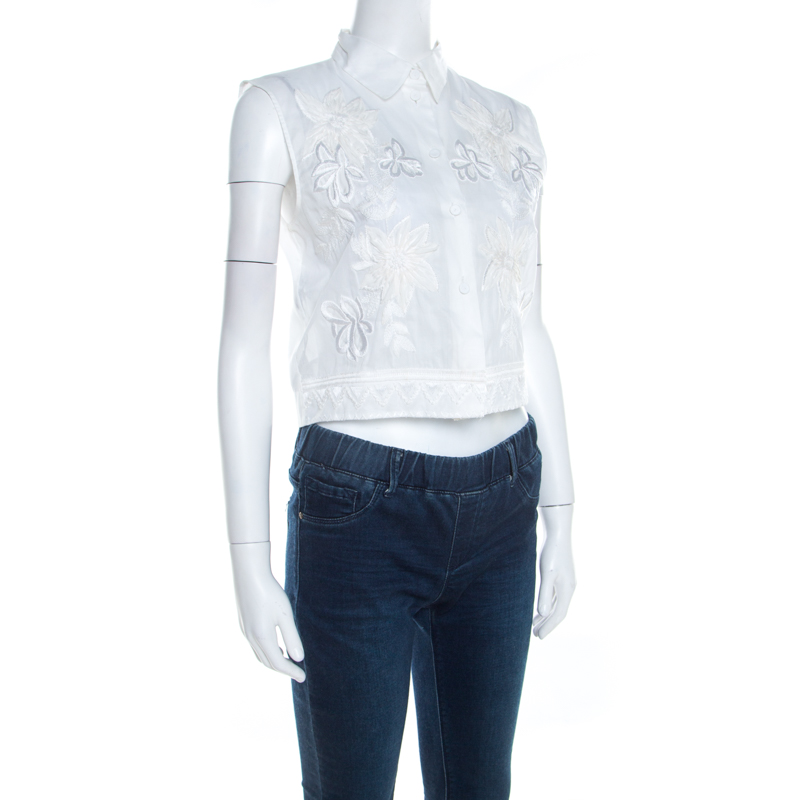 

Alberta Ferretti Off White Floral Embroidered Sheer Cotton Sleeveless Crop Shirt