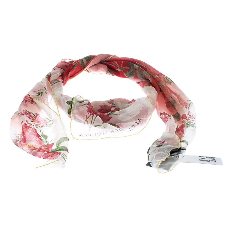 Pre Owned Alexander McQueen Red Botanical Print Ombré Silk Square Scarf