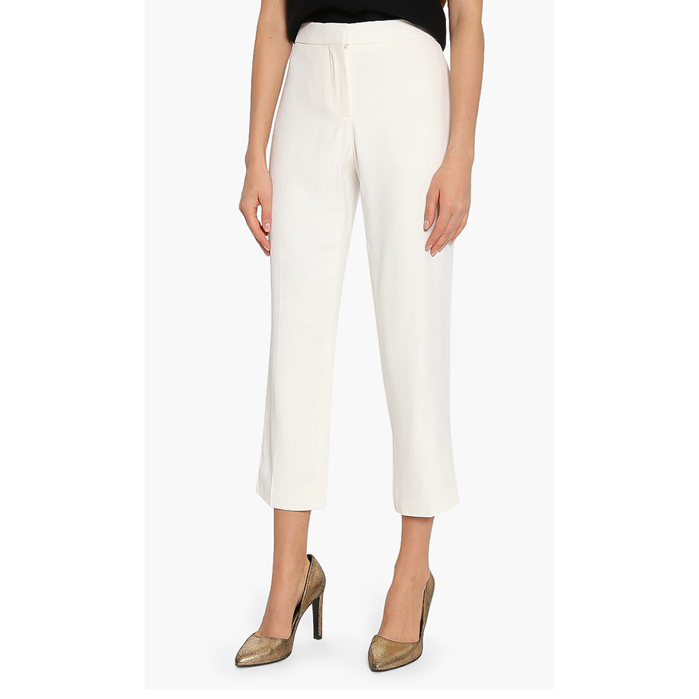 

Alexander McQueen White Straight Cut Pants  (44