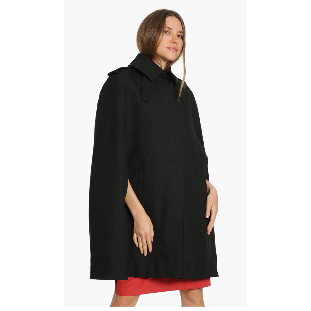 

Alexander McQueen Black Wool Blend Cape Coat  (IT 46