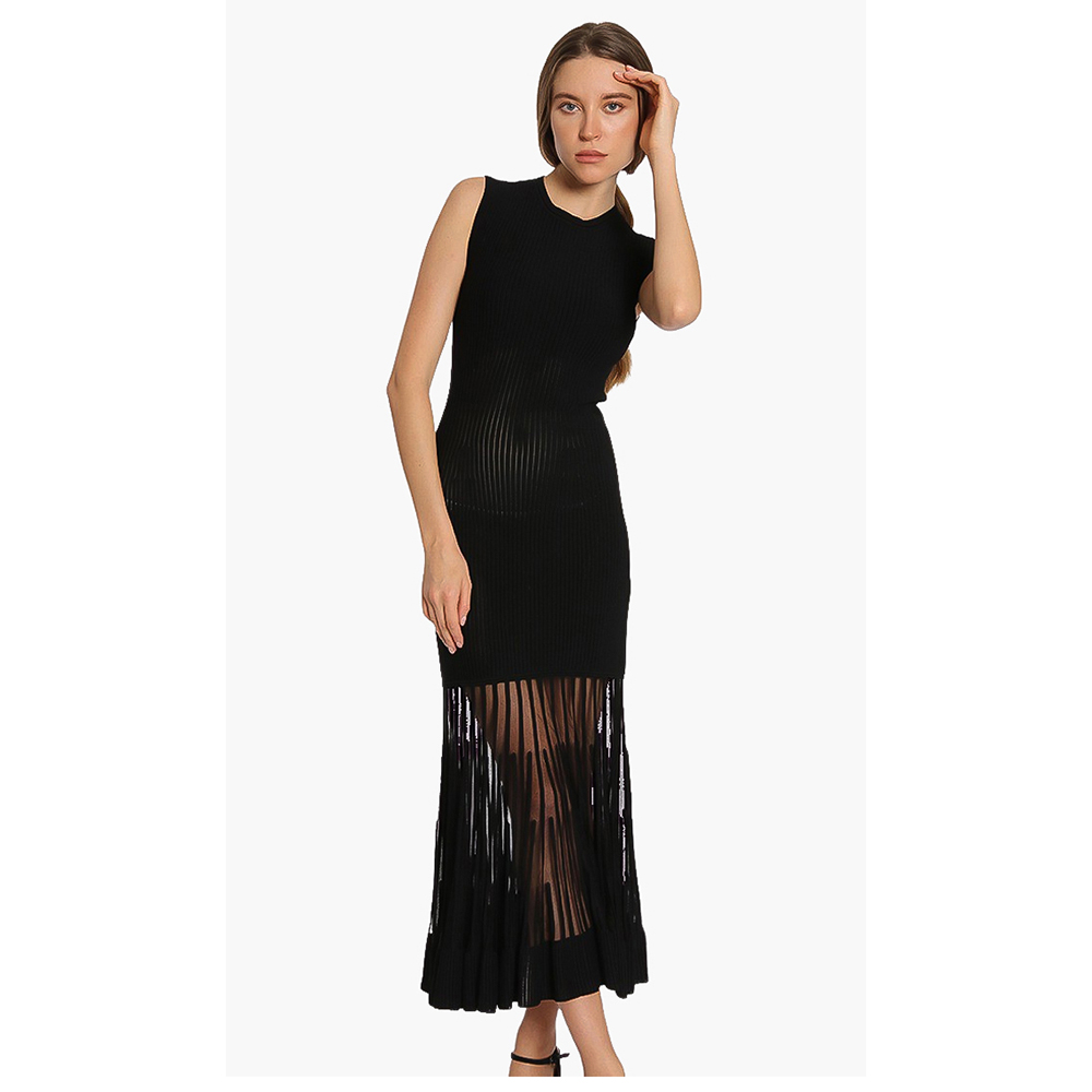 

Alexander McQueen Black Ribbed Long Dress