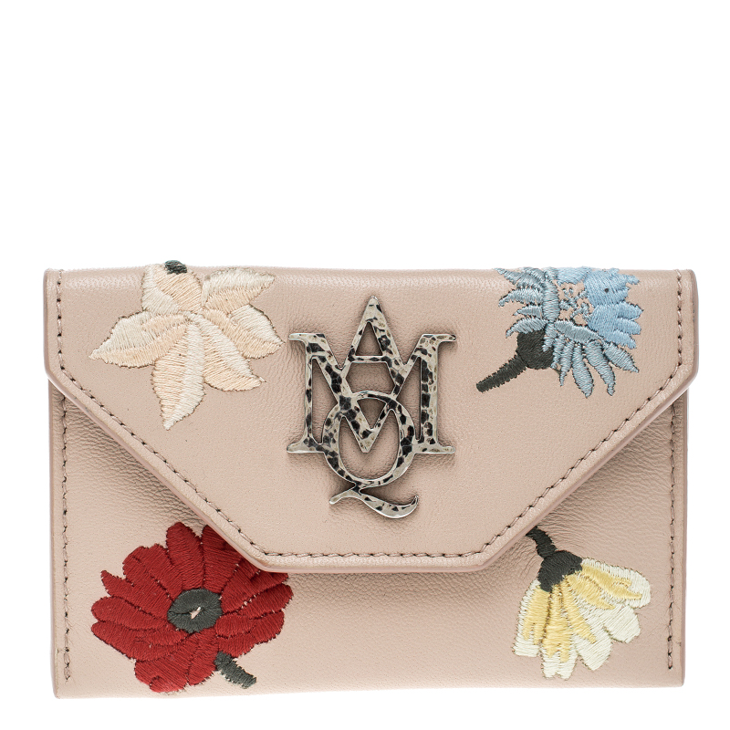 Pre Owned Alexander McQueen Beige Leather Embroidered Insignia Envelope Card Holder