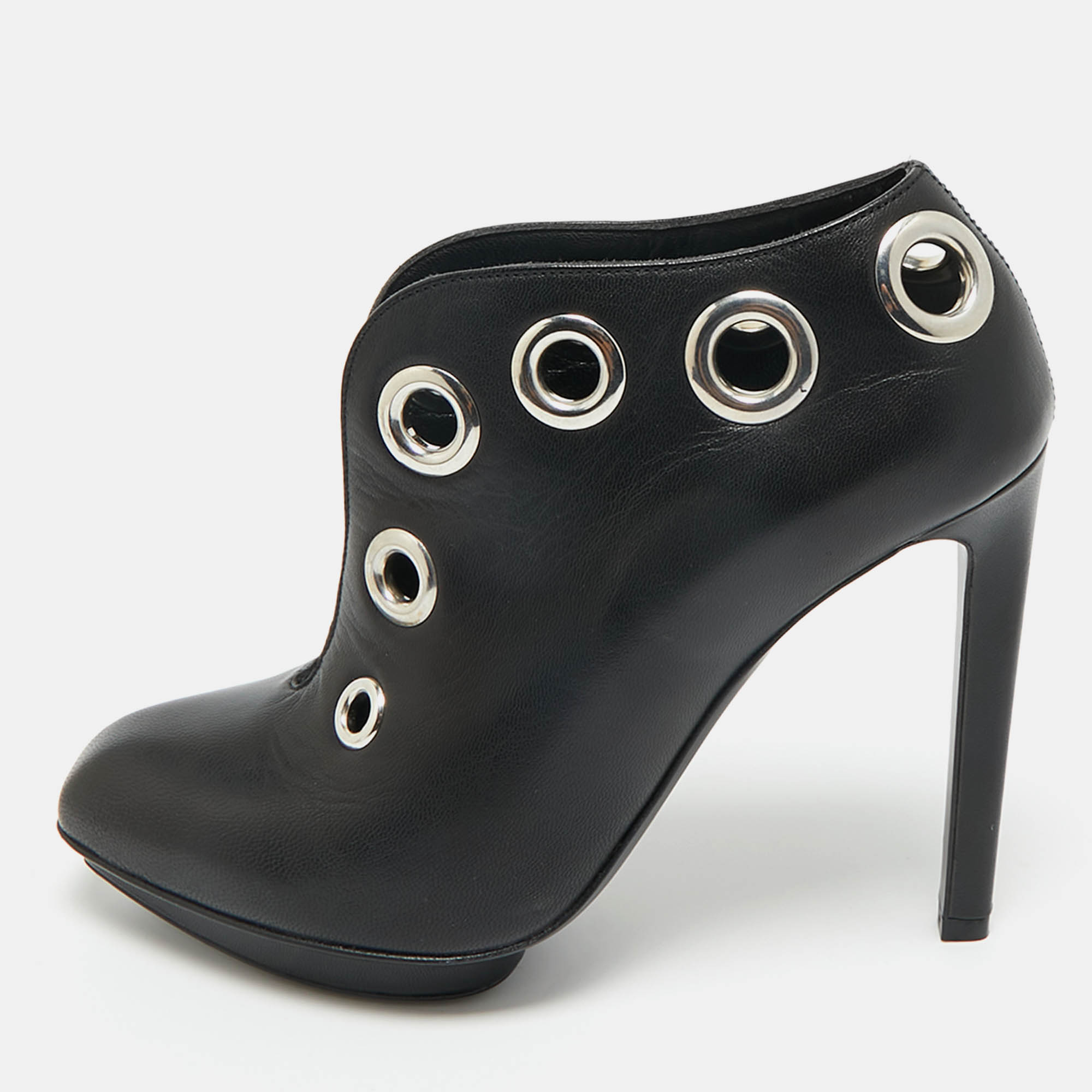 Pre-owned Alexander Mcqueen Black Leather Shiny Nappa Booties Size 36