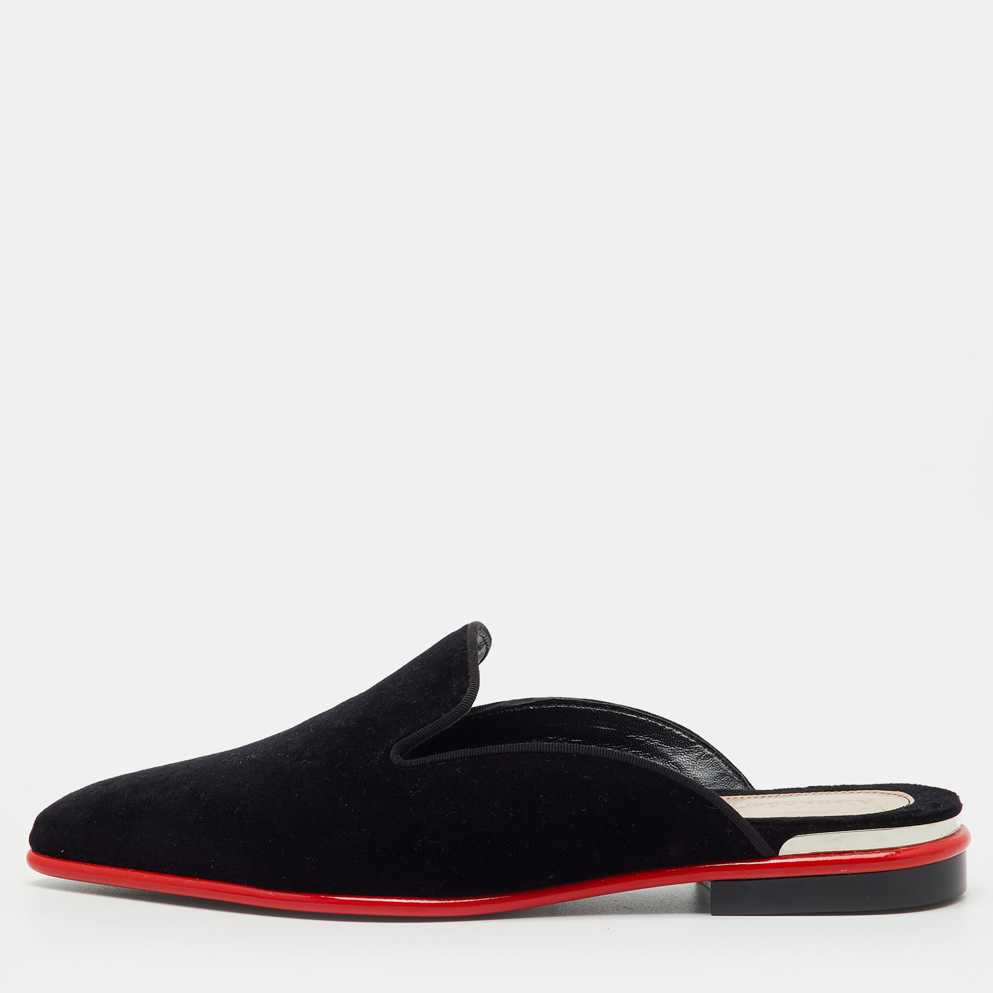 Pre-owned Alexander Mcqueen Black Velvet Ofelia Pointed Toe Flat Mules Size 36