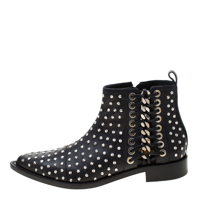 

Alexander McQueen Black Leather Studded Pointed Toe Ankle Boots Size